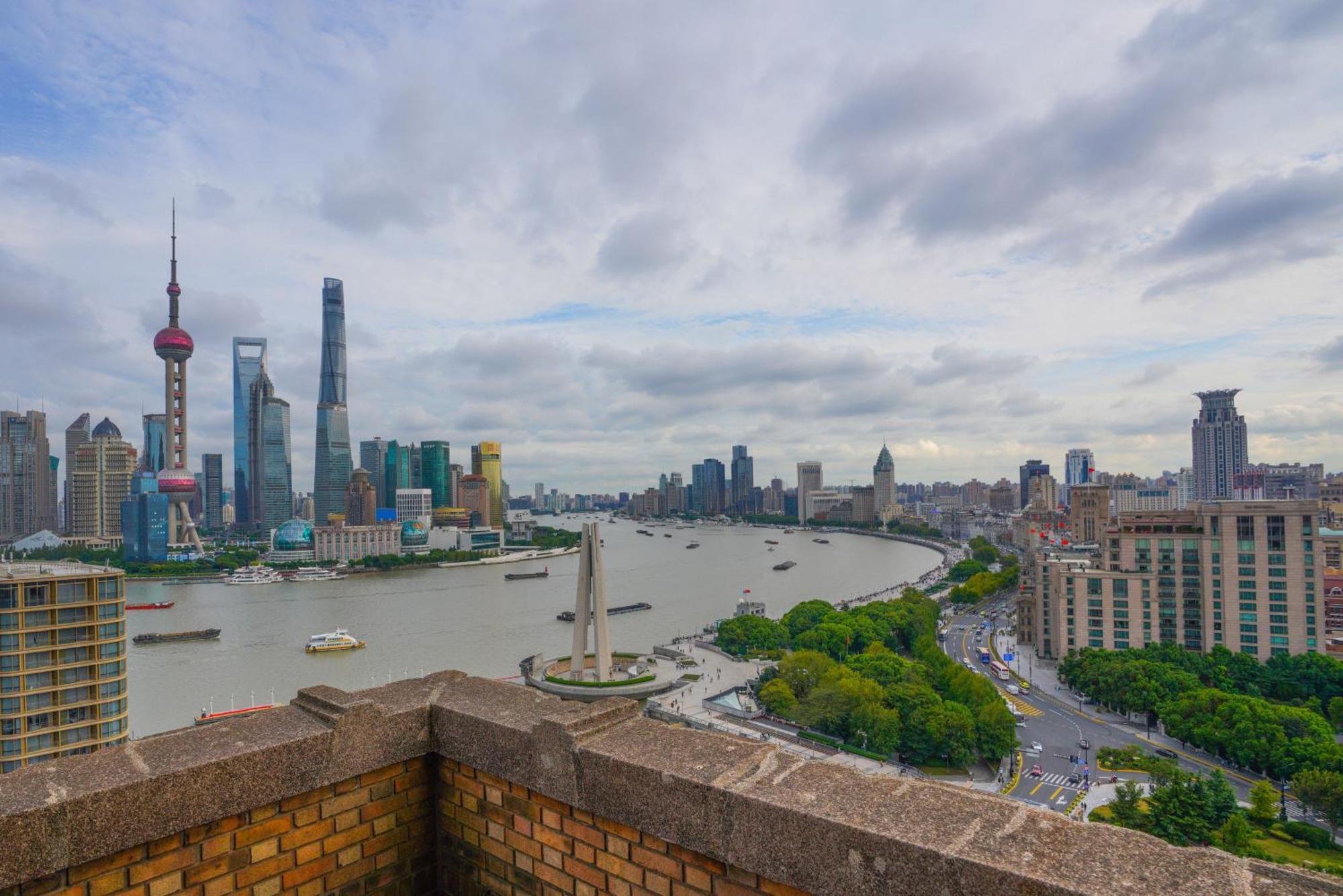 Broadway Mansions Hotel - On The Bund Шанхай Экстерьер фото